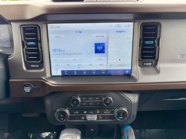 Used 2022 Ford Bronco Outer Banks AWD/4WD image 19