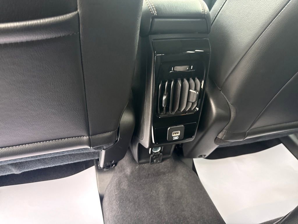 Certified 2022 Jeep Compass Limited image 30