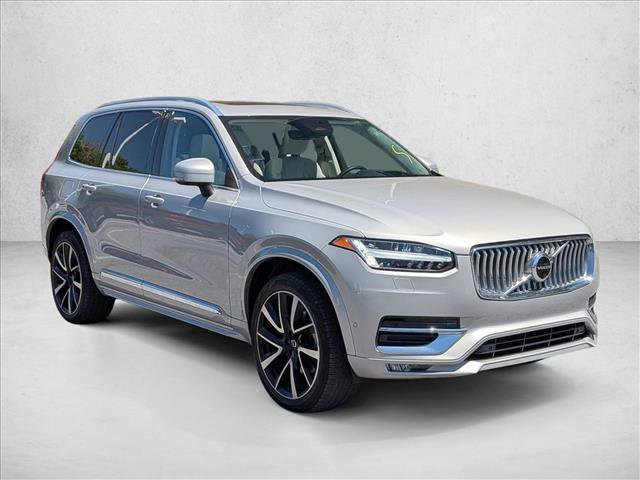 Used 2023 Volvo XC90 B5 Plus w/ Protection Package Premier AWD/4WD video 3