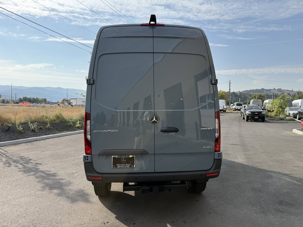 New 2025 Mercedes-Benz Sprinter 2500 image 3