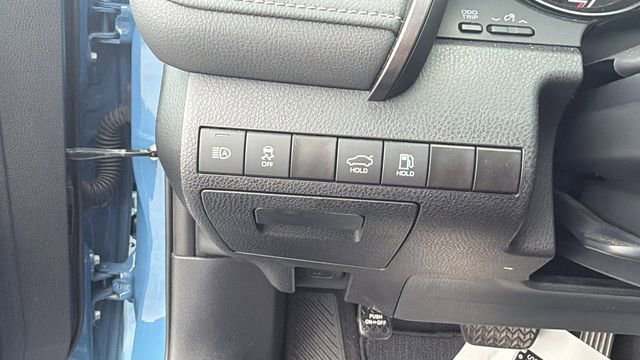 Certified 2023 Toyota Camry SE FWD image 17