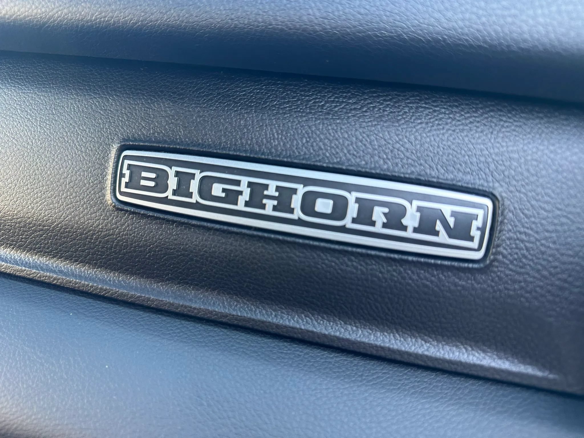 Used 2022 RAM 2500 Big Horn w/ Level C Equiment Group AWD/4WD image 25