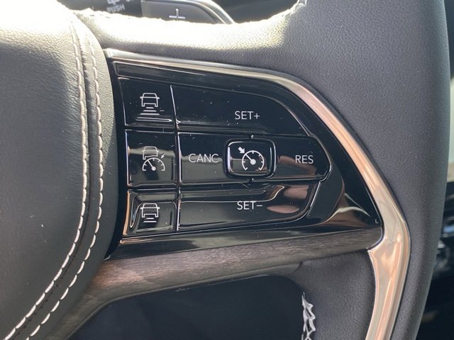 New 2025 Jeep Grand Cherokee L Overland w/ Trailer Tow Package image 18