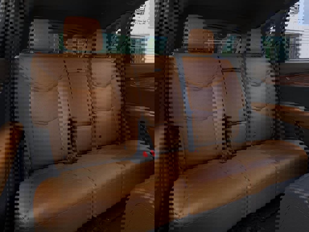 New 2026 Cadillac XT5 Premium Luxury w/ LPO, Floor Liner Package image 17