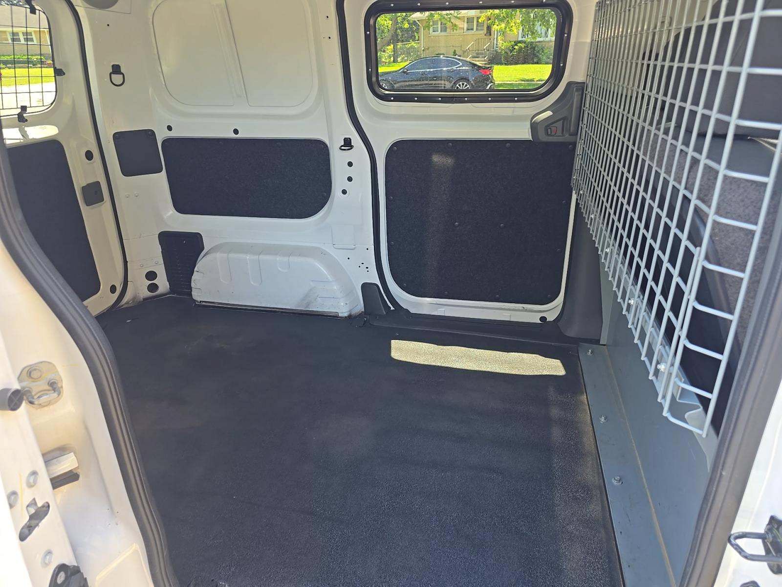 Used 2021 Nissan NV200 SV w/ Sliding Door Glass Package FWD image 41