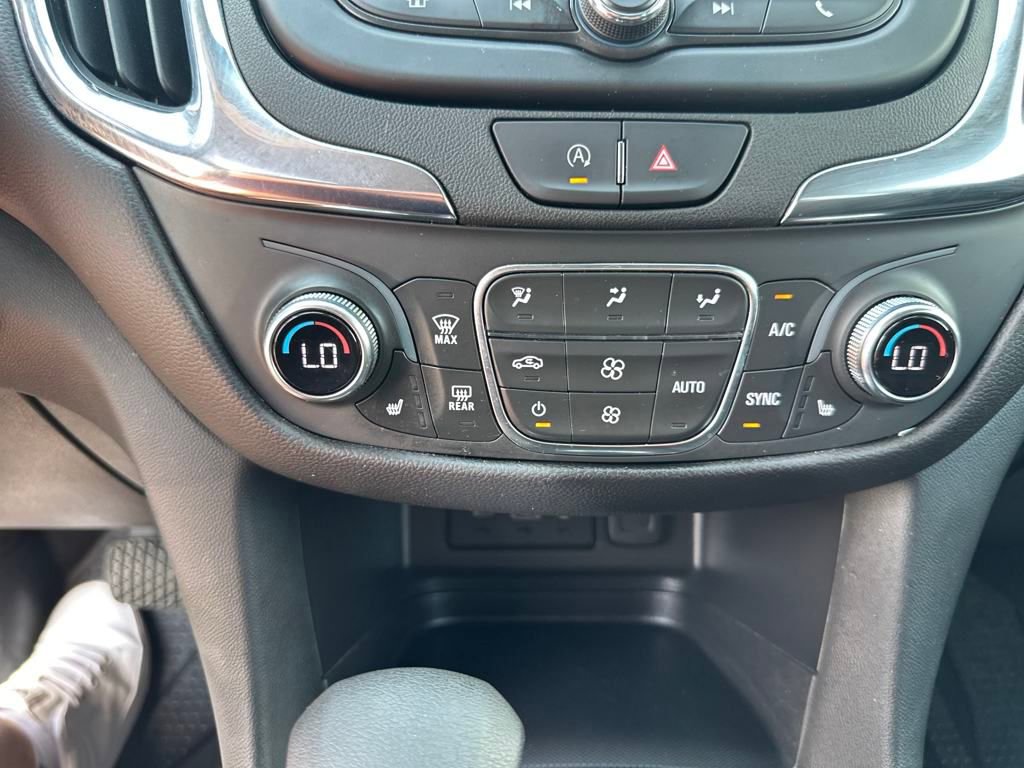 Used 2022 Chevrolet Equinox LT image 23