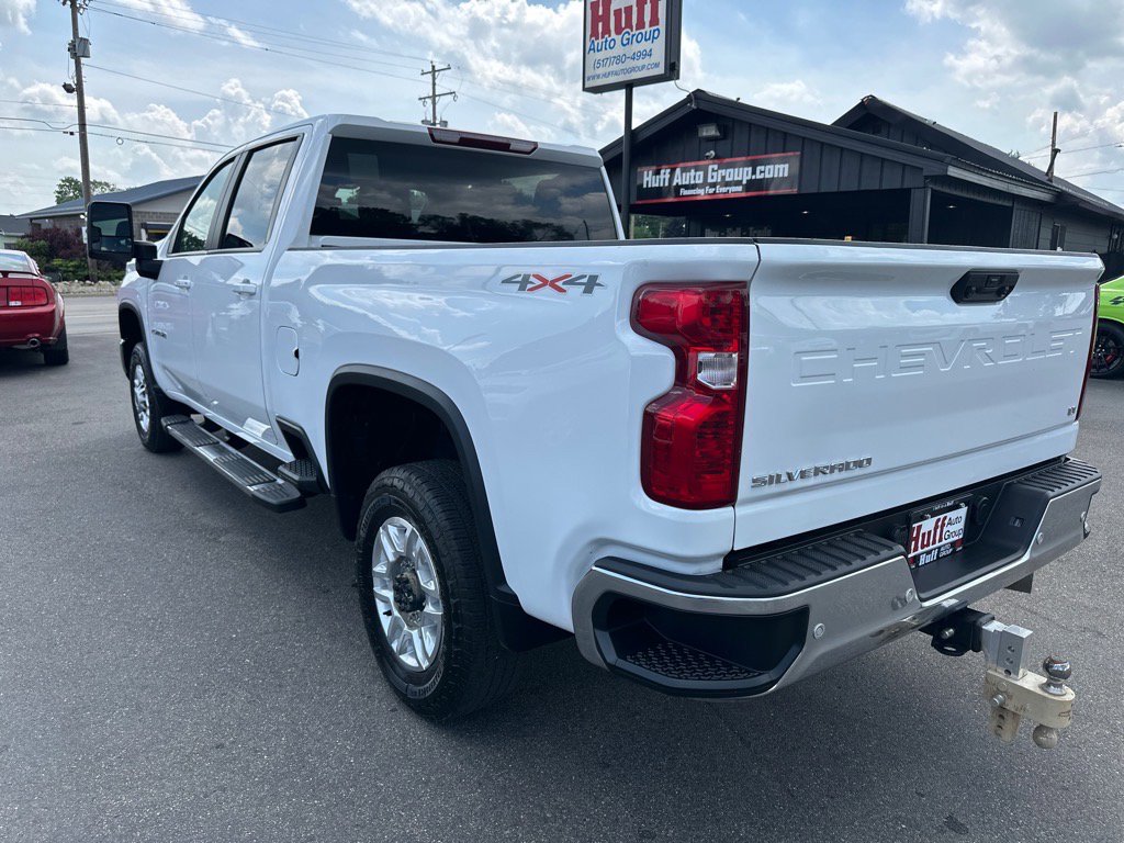Used 2024 Chevrolet Silverado 2500 LT image 5