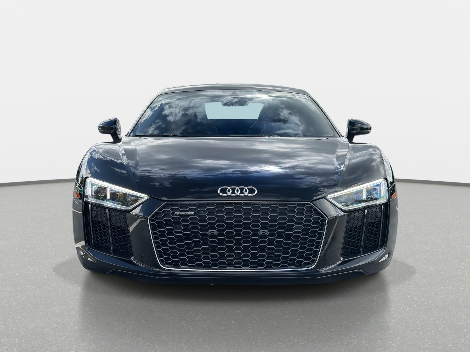 Used 2017 Audi R8 V10 image 8