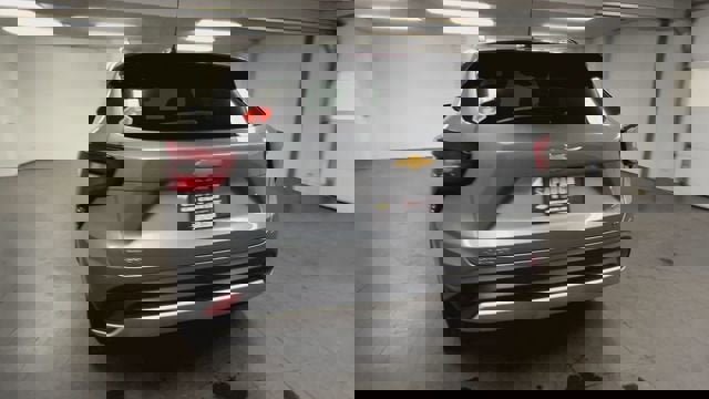 Certified 2025 Chevrolet Trax LT w/ LT Convenience Package image 7