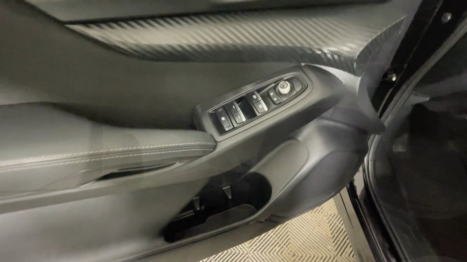 Used 2023 Subaru Ascent 8-Passenger AWD/4WD image 19