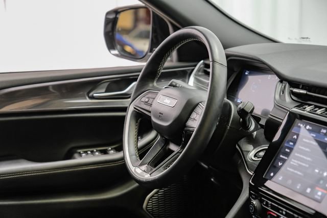 Used 2021 Jeep Grand Cherokee L Altitude image 23