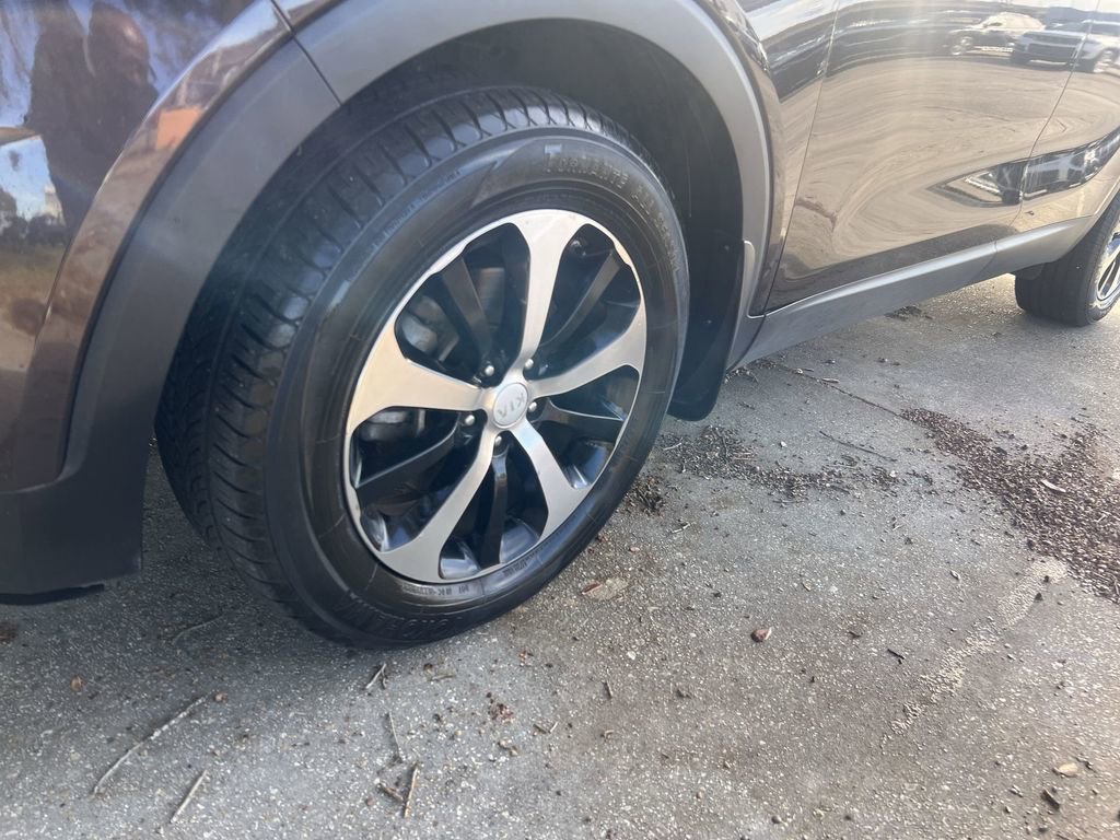 Used 2017 Kia Sorento EX image 16