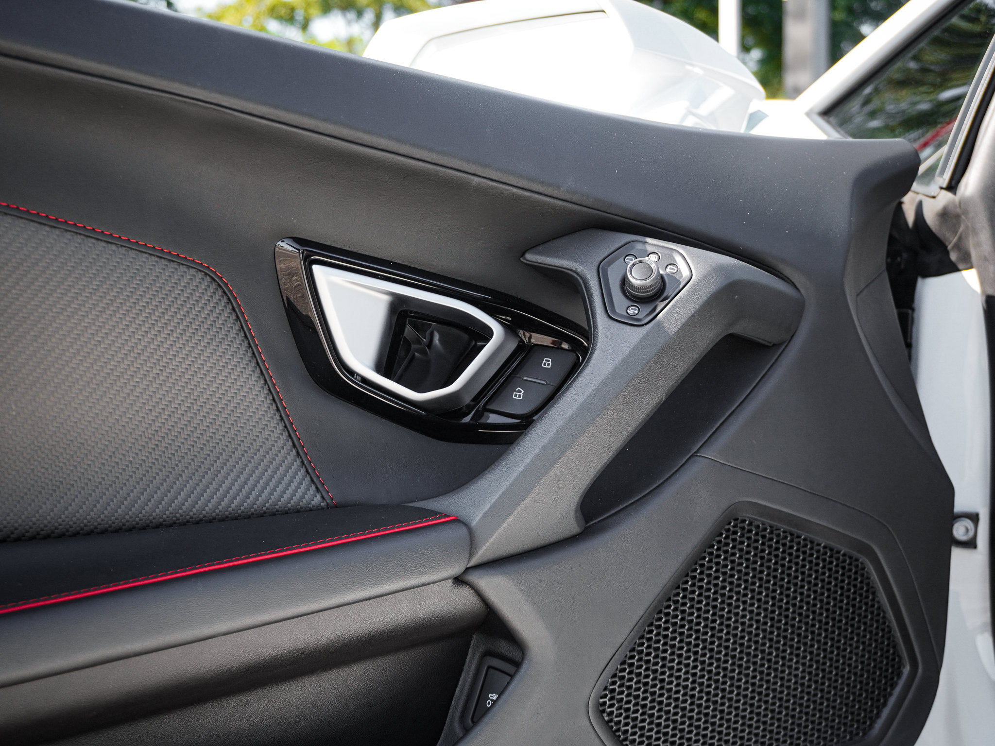 Used 2020 Lamborghini Huracan EVO AWD/4WD image 15