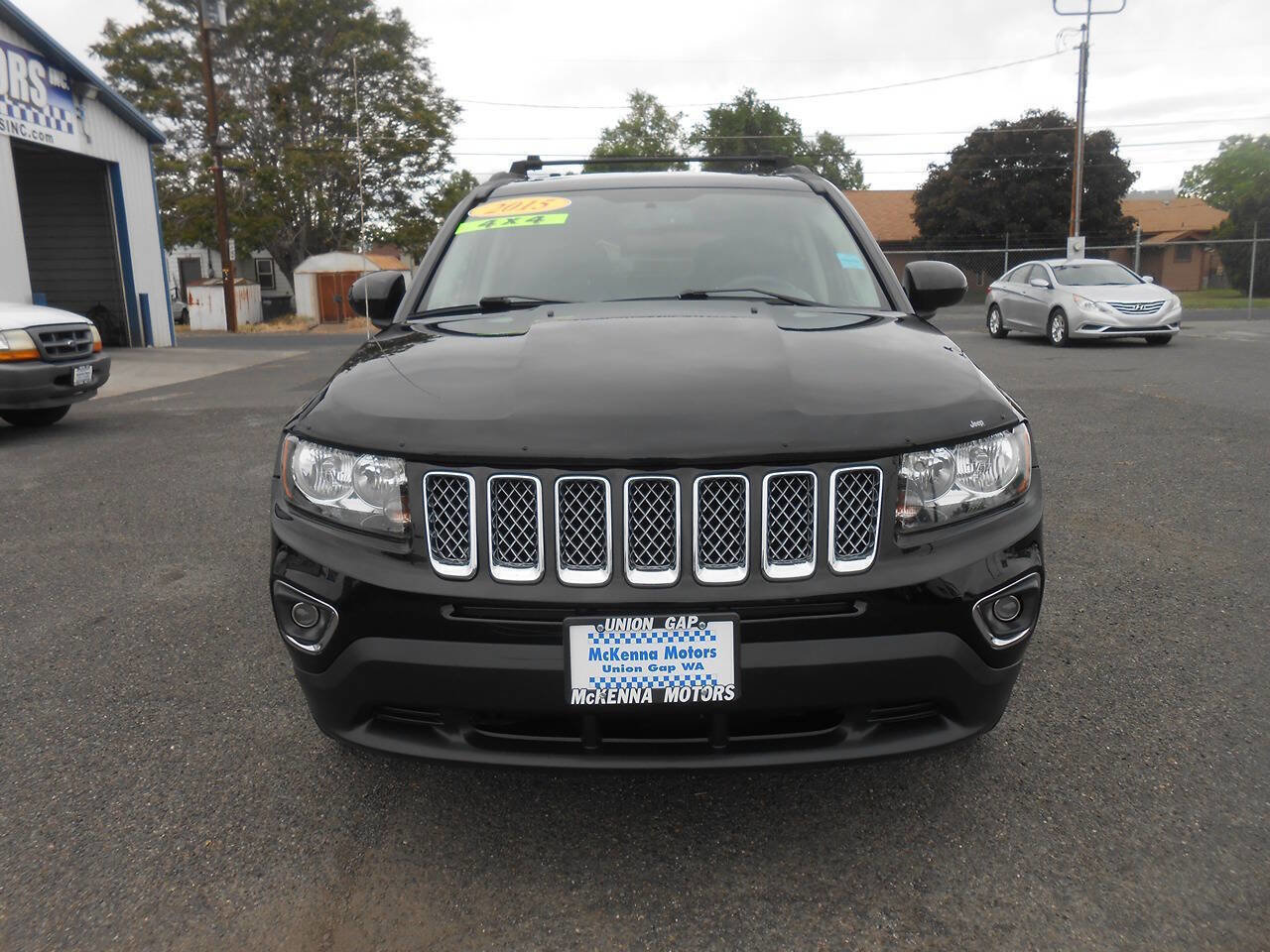 Used 2015 Jeep Compass High Altitude AWD/4WD image 4