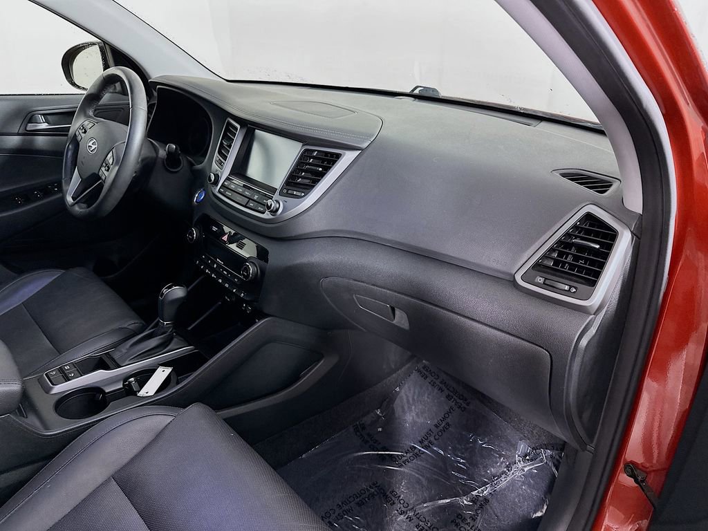 Used 2016 Hyundai Tucson Limited w/ Option Group 03 image 38