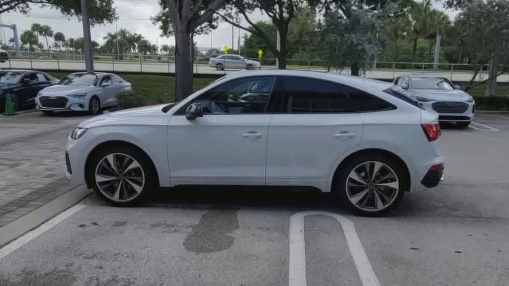 Certified 2024 Audi SQ5 Prestige AWD/4WD image 5