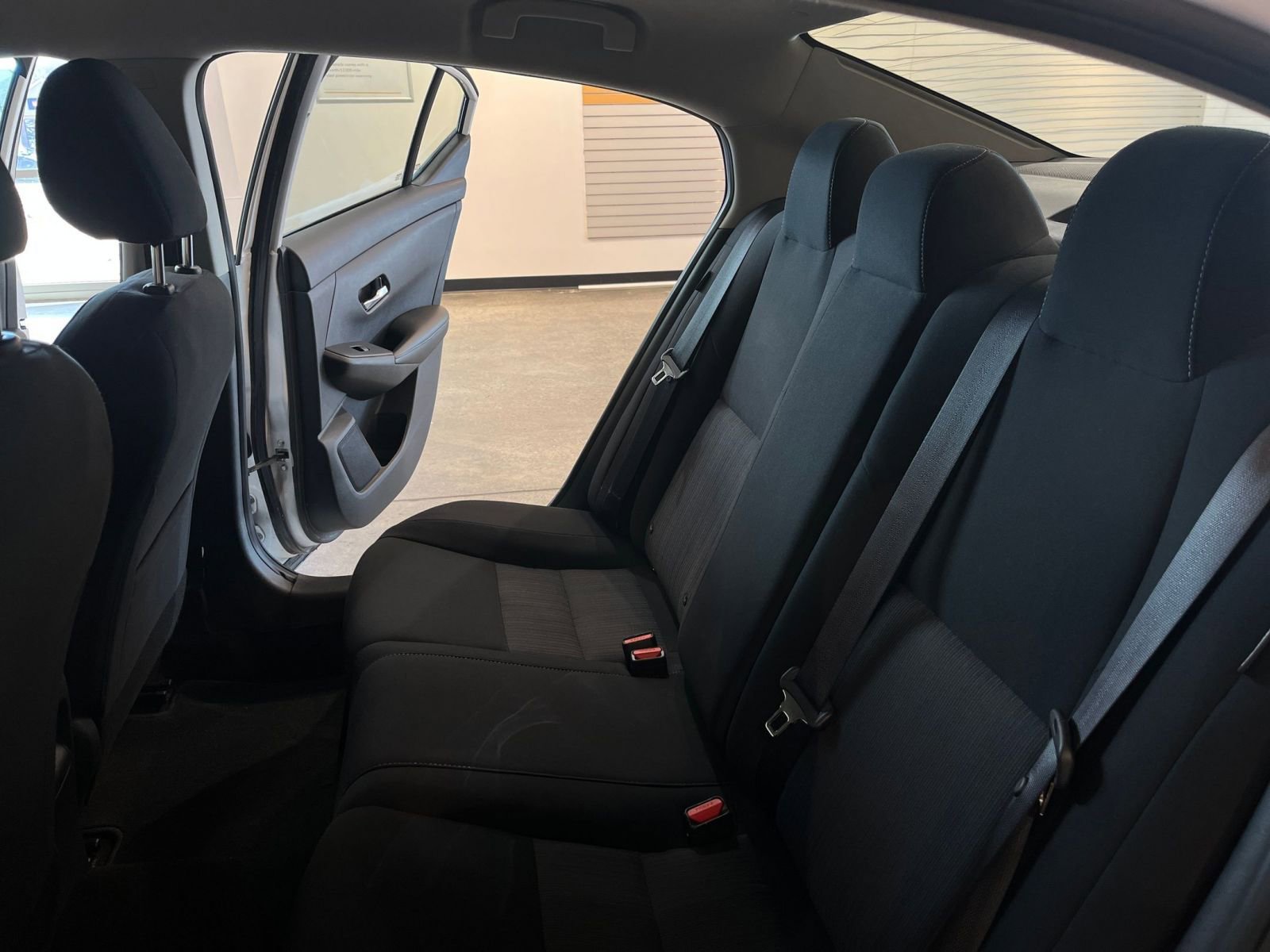 Used 2024 Nissan Sentra SV image 39