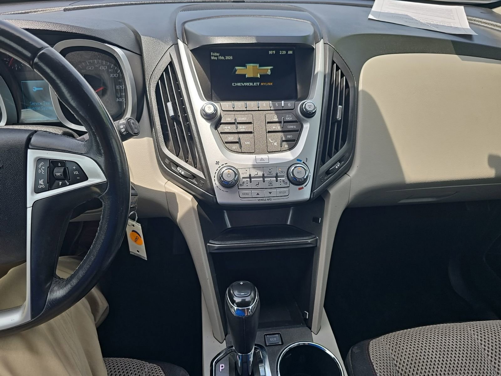 Used 2017 Chevrolet Equinox LT w/ Convenience Package FWD image 9