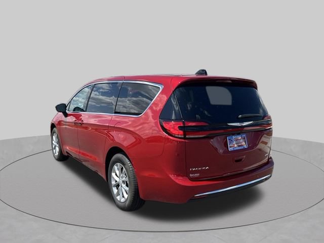New 2026 Chrysler Pacifica Select AWD/4WD image 4