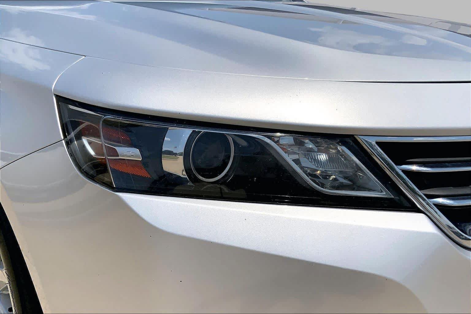 Used 2020 Chevrolet Impala LT FWD image 28