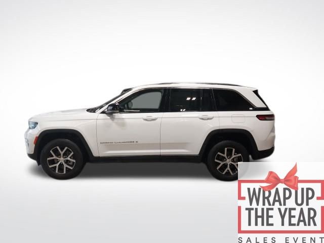 Used 2023 Jeep Grand Cherokee Limited w/ Luxury Tech Group II image 25