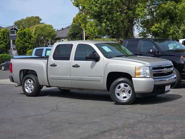 Used 2008 Chevrolet Silverado 1500 LT w/ Power Pack Plus RWD image 4