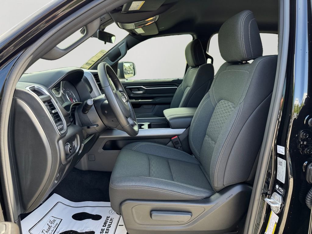 Used 2025 RAM 1500 Big Horn RWD image 24
