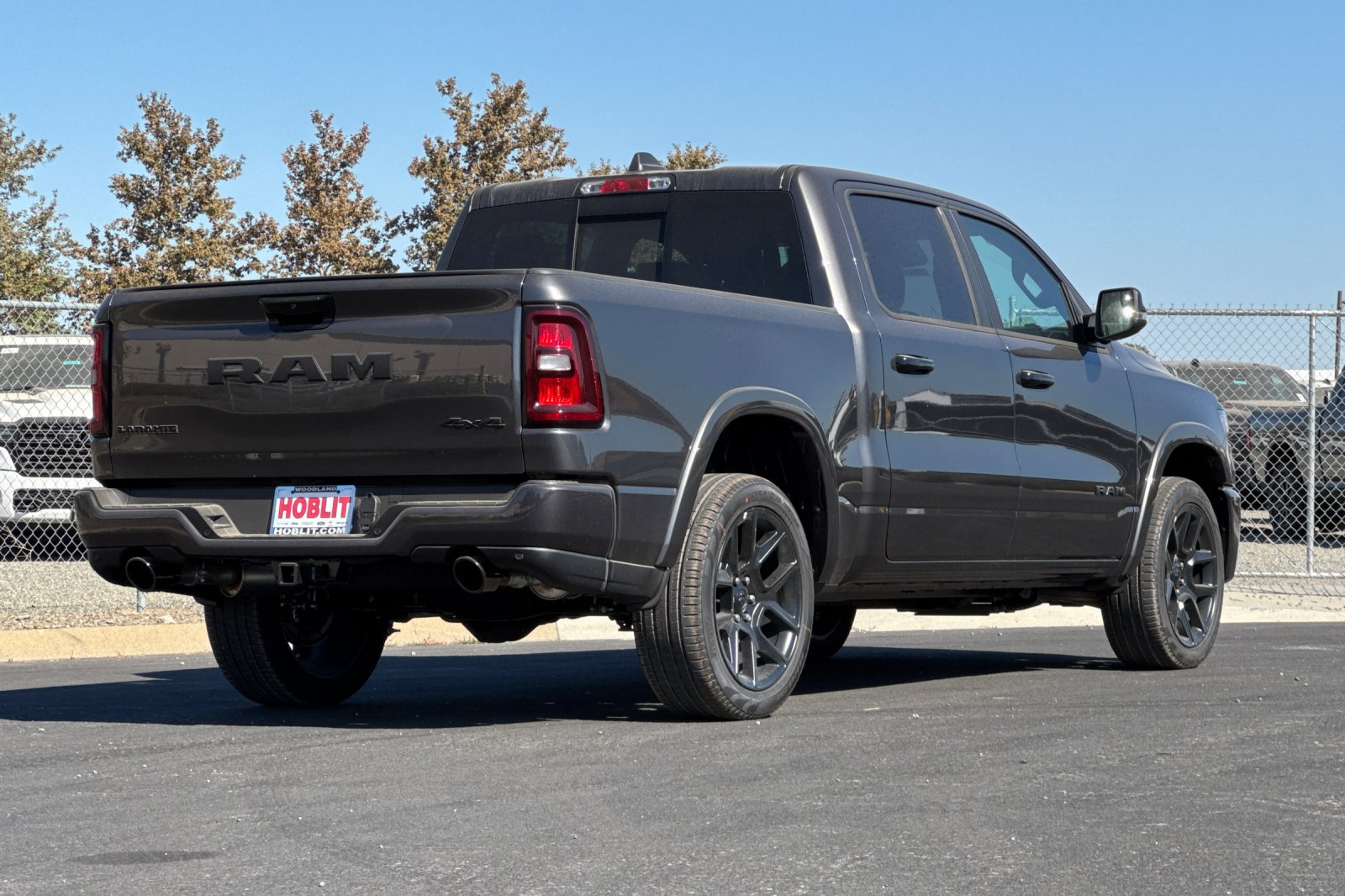 New 2027 RAM 1500 Laramie AWD/4WD image 3