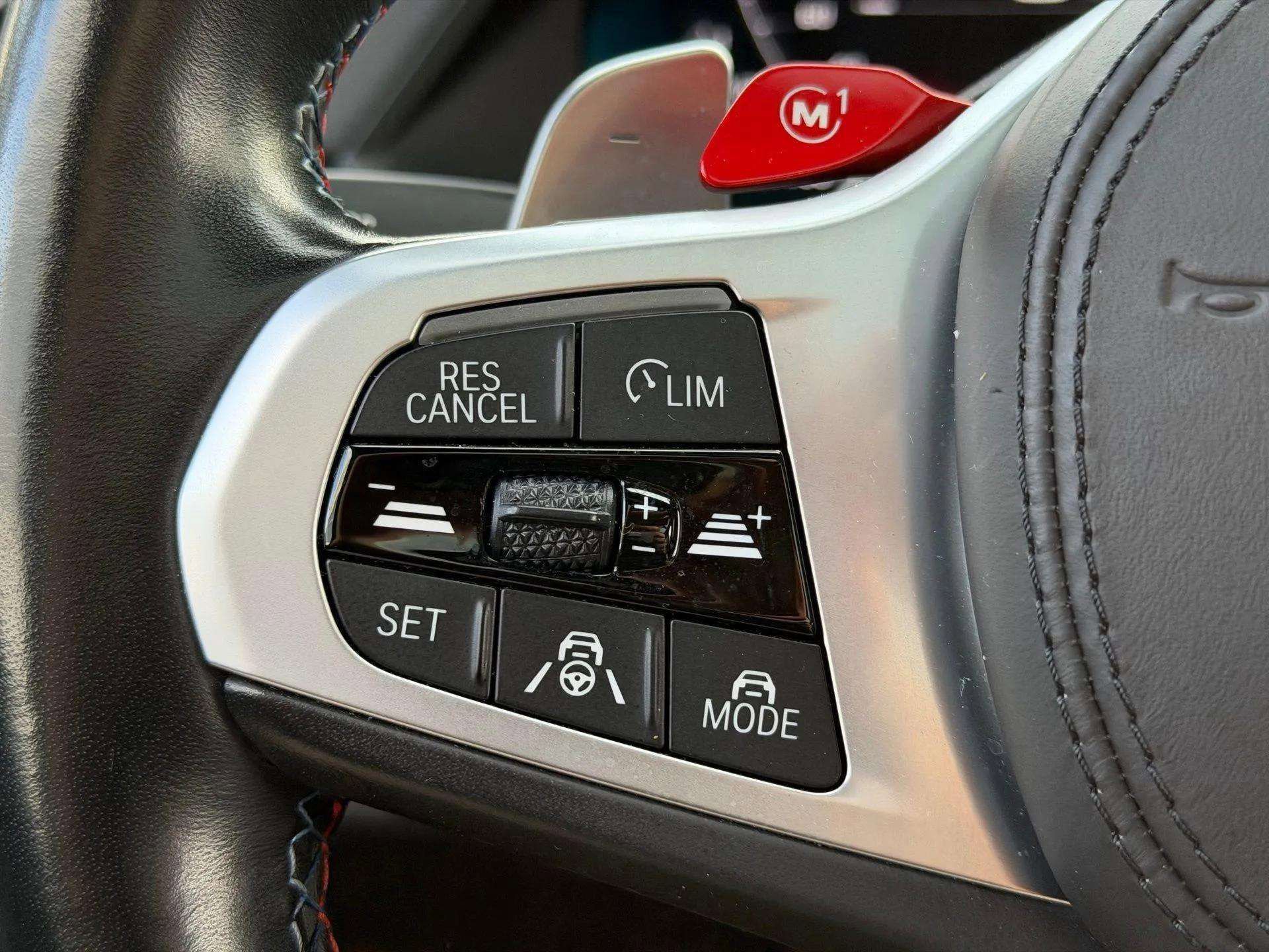 Used 2022 BMW X5 M w/ Executive Package image 27