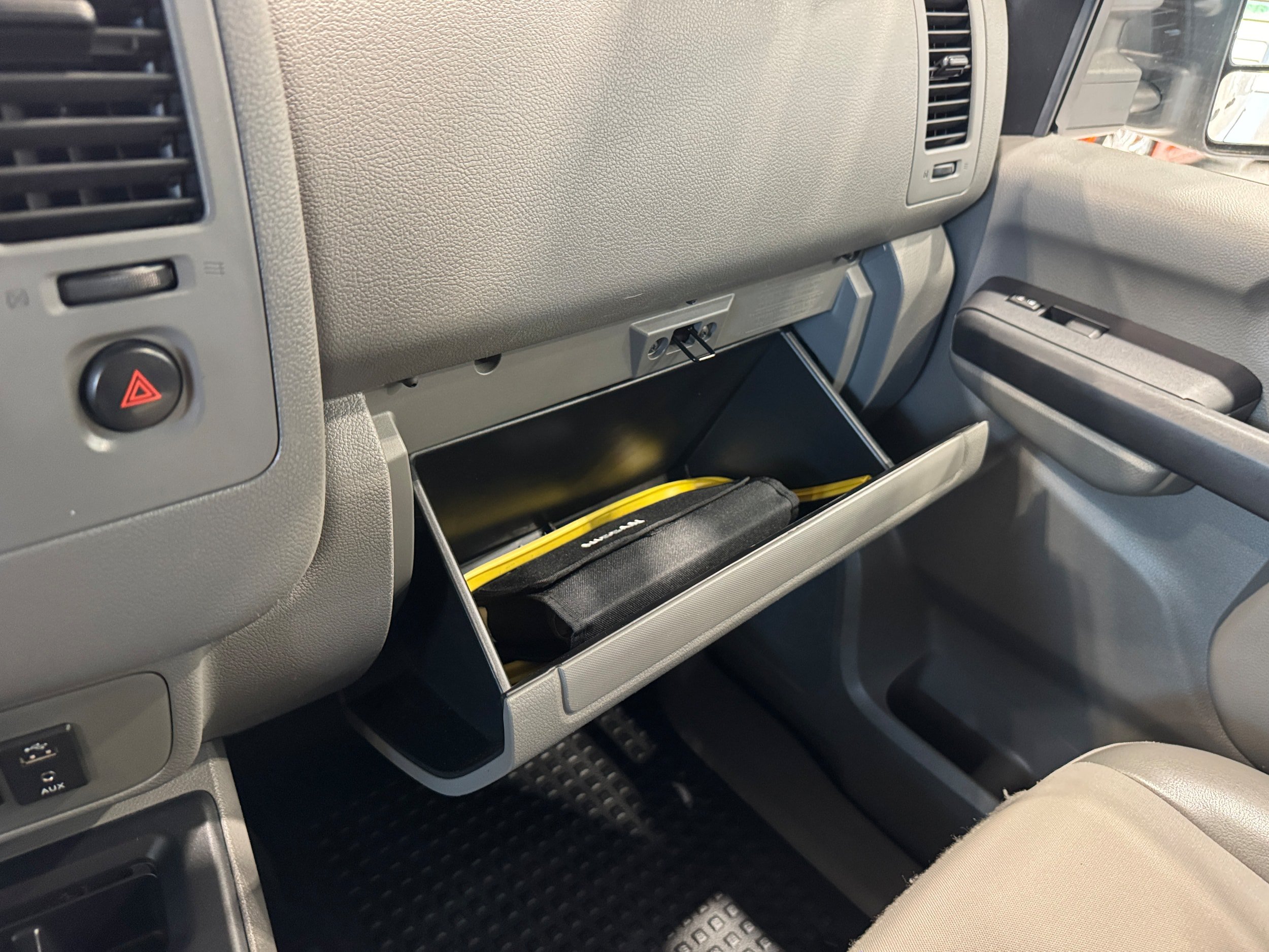 Used 2019 Nissan NV 2500 SV RWD image 17
