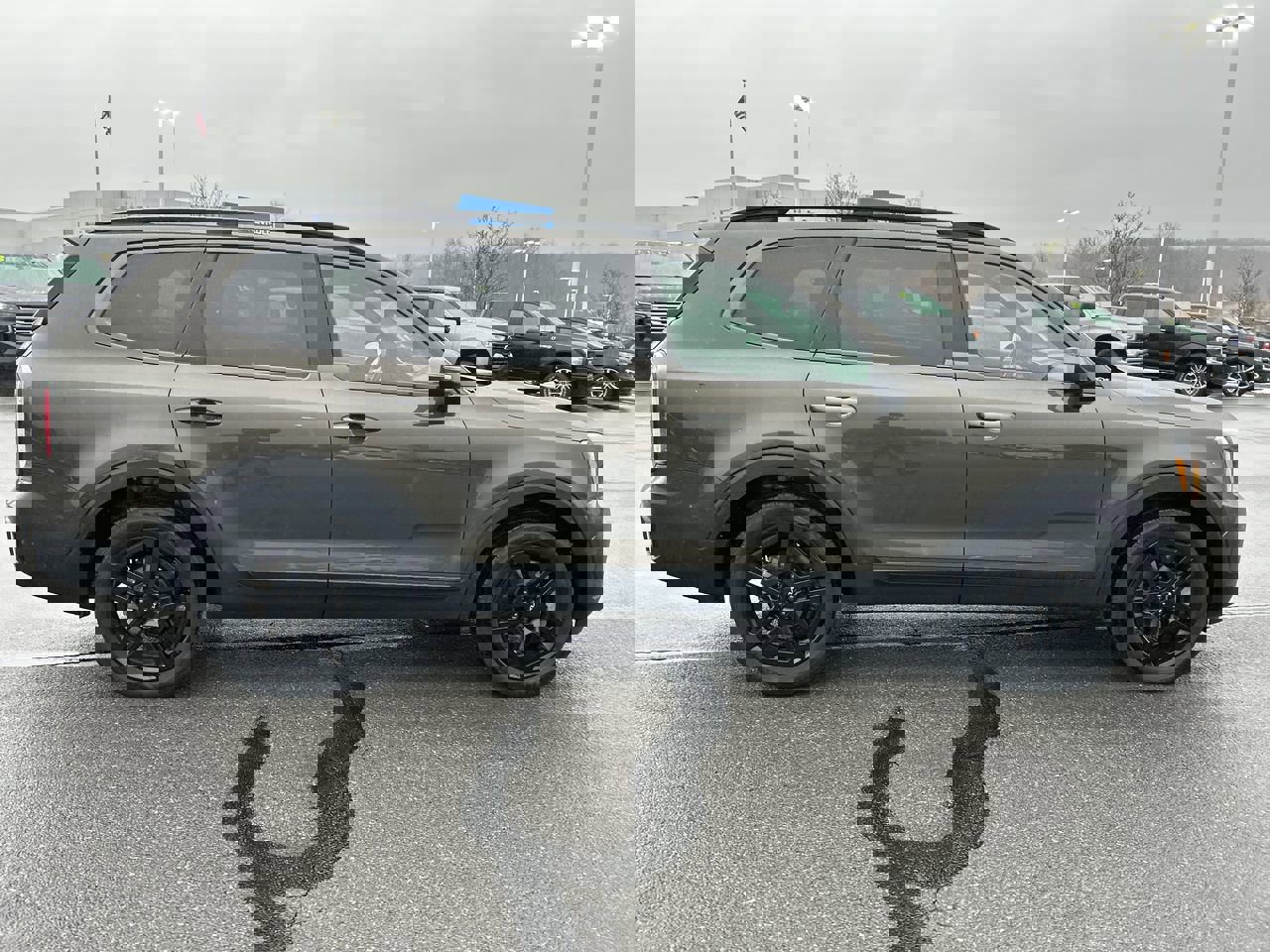 Used 2024 Kia Telluride EX X-Line image 8