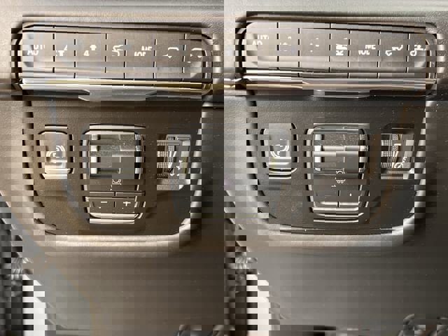 Certified 2024 Cadillac Escalade Sport Platinum image 23