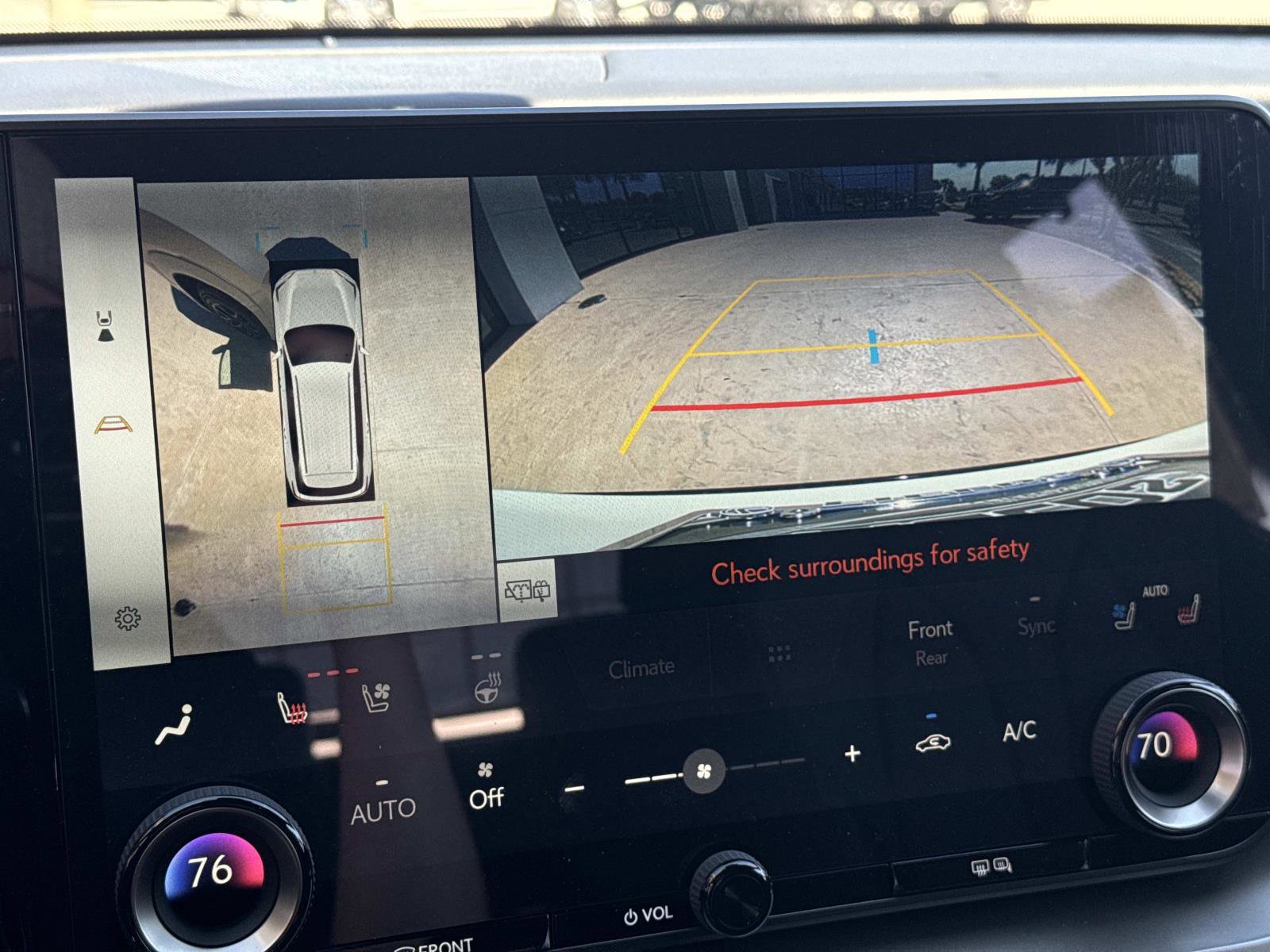 New 2026 Lexus TX 500h AWD image 25