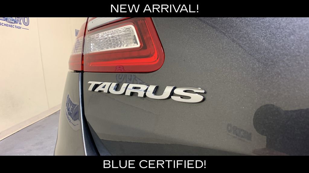 Used 2017 Ford Taurus SEL image 18