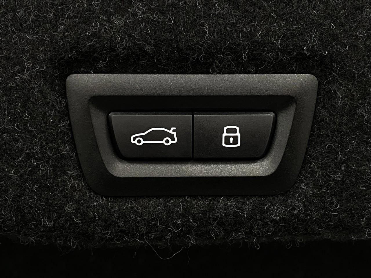 Certified 2024 BMW 530i xDrive w/ Convenience Package image 6