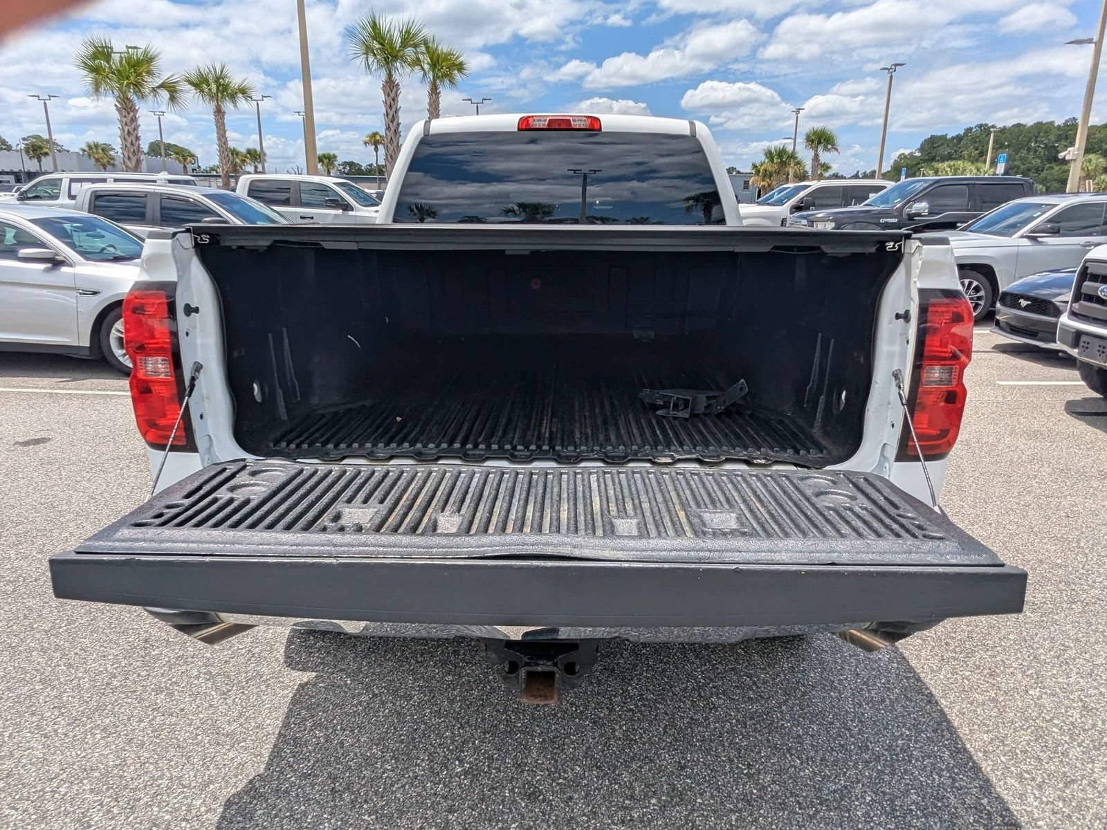 Used 2015 Chevrolet Silverado 2500 LT AWD/4WD image 13