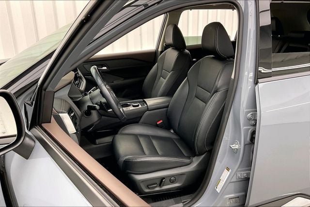 Used 2023 Nissan Rogue SL w/ SL Premium Package AWD/4WD image 8