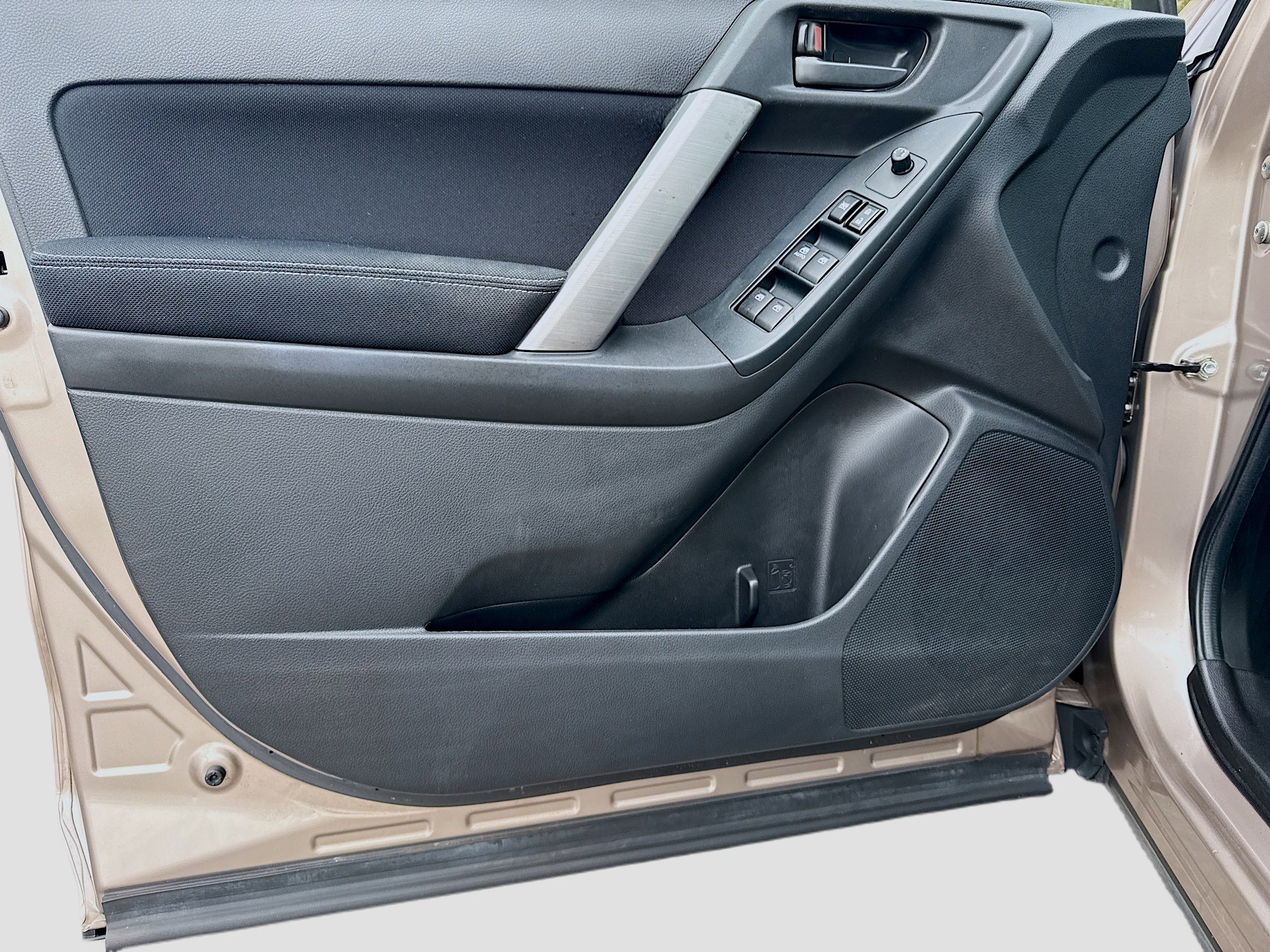 Used 2014 Subaru Forester 2.5i Premium w/ Popular Package #2 image 20