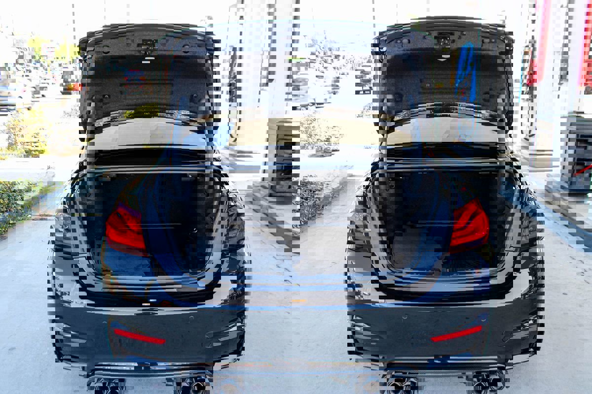 Used 2020 BMW M4 Coupe w/ Competition Package image 41