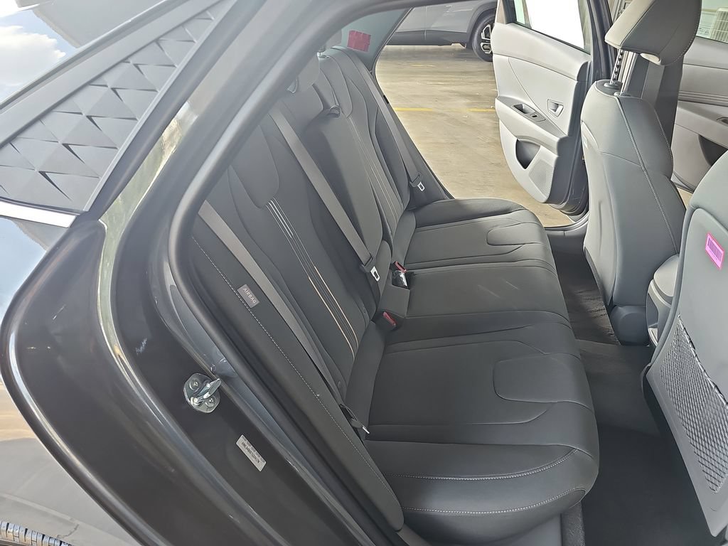 New 2026 Hyundai Elantra SEL Sport Premium FWD image 12