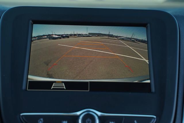 Used 2023 Chevrolet Equinox LT image 28