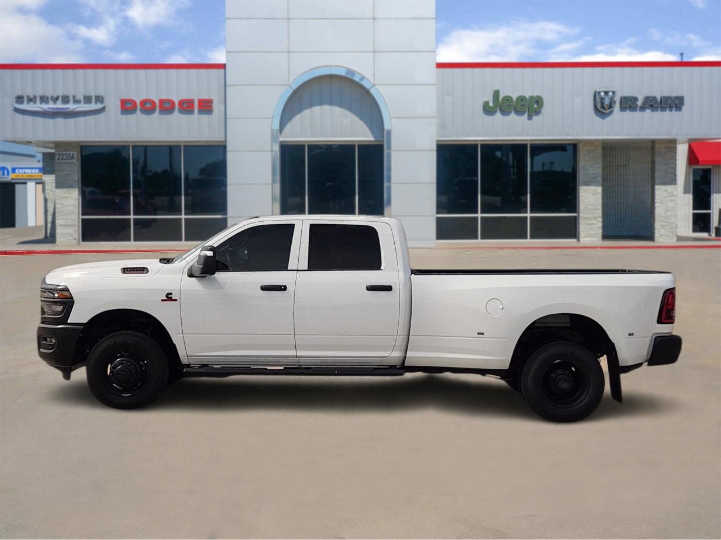 New 2026 RAM 3500 Tradesman AWD/4WD image 3