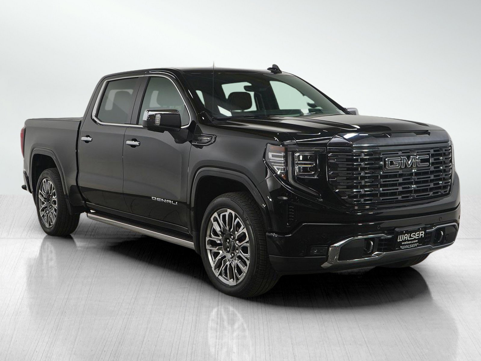 Used 2024 GMC Sierra 1500 Denali Ultimate image 8