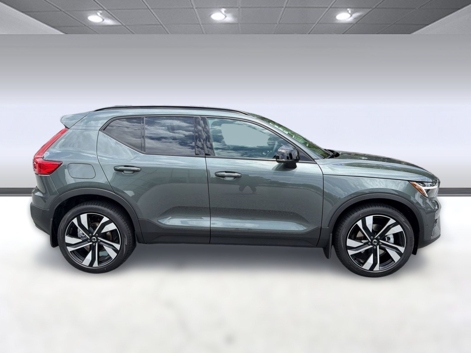 New 2026 Volvo XC40 B5 Ultra AWD/4WD image 8