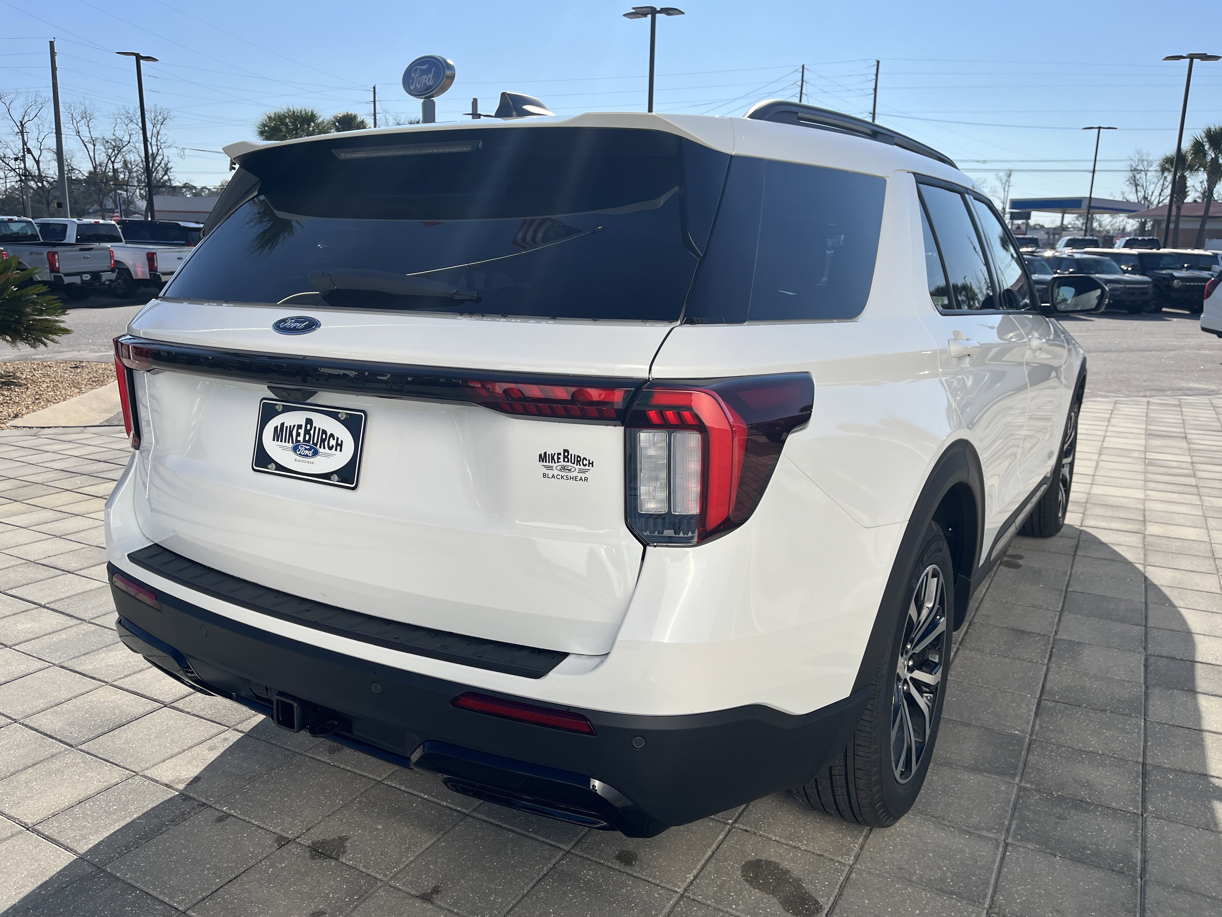 New 2026 Ford Explorer ST-Line w/ Premium Package image 6