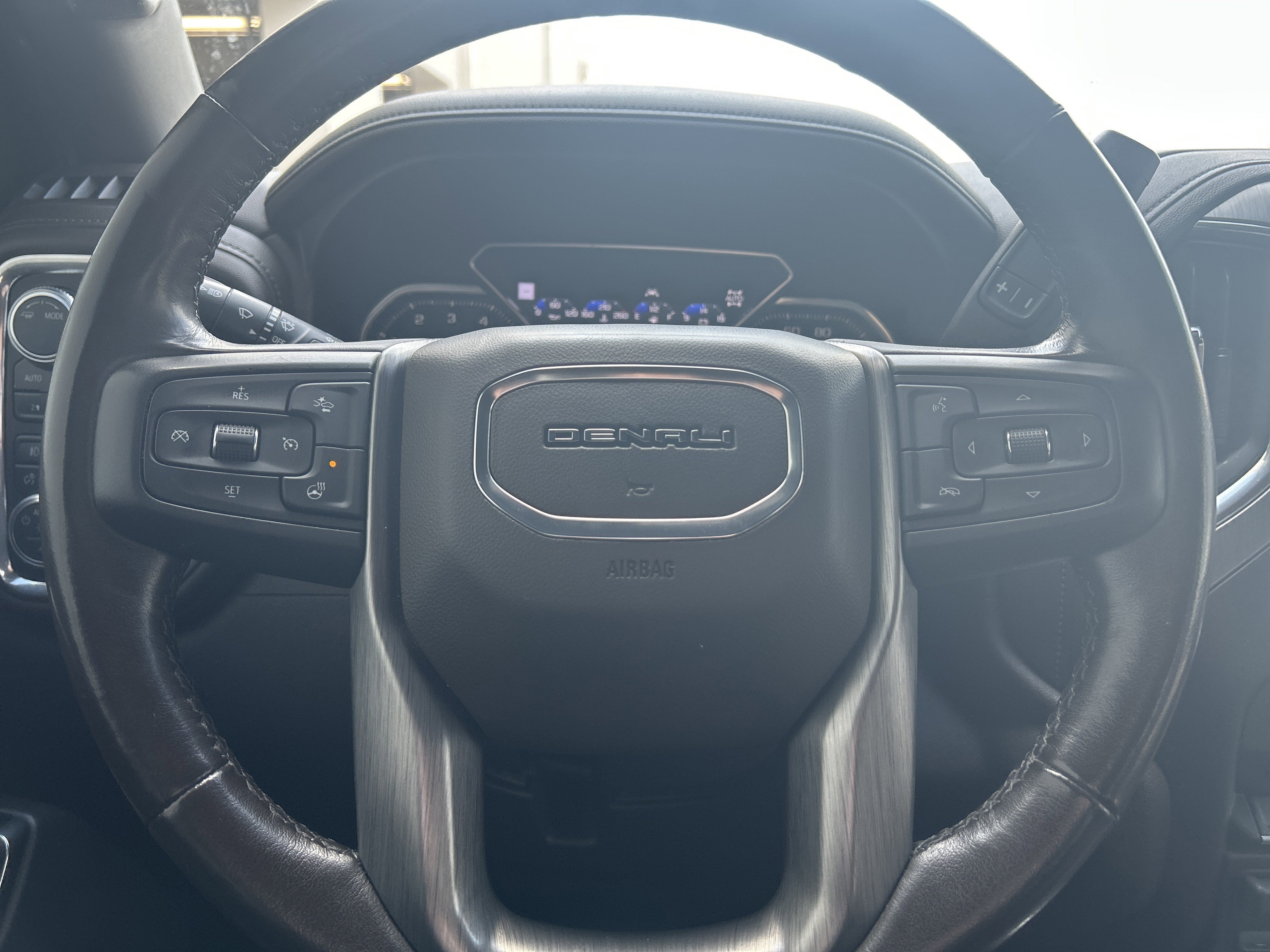 Used 2020 GMC Sierra 1500 Denali w/ Denali Ultimate Package image 17