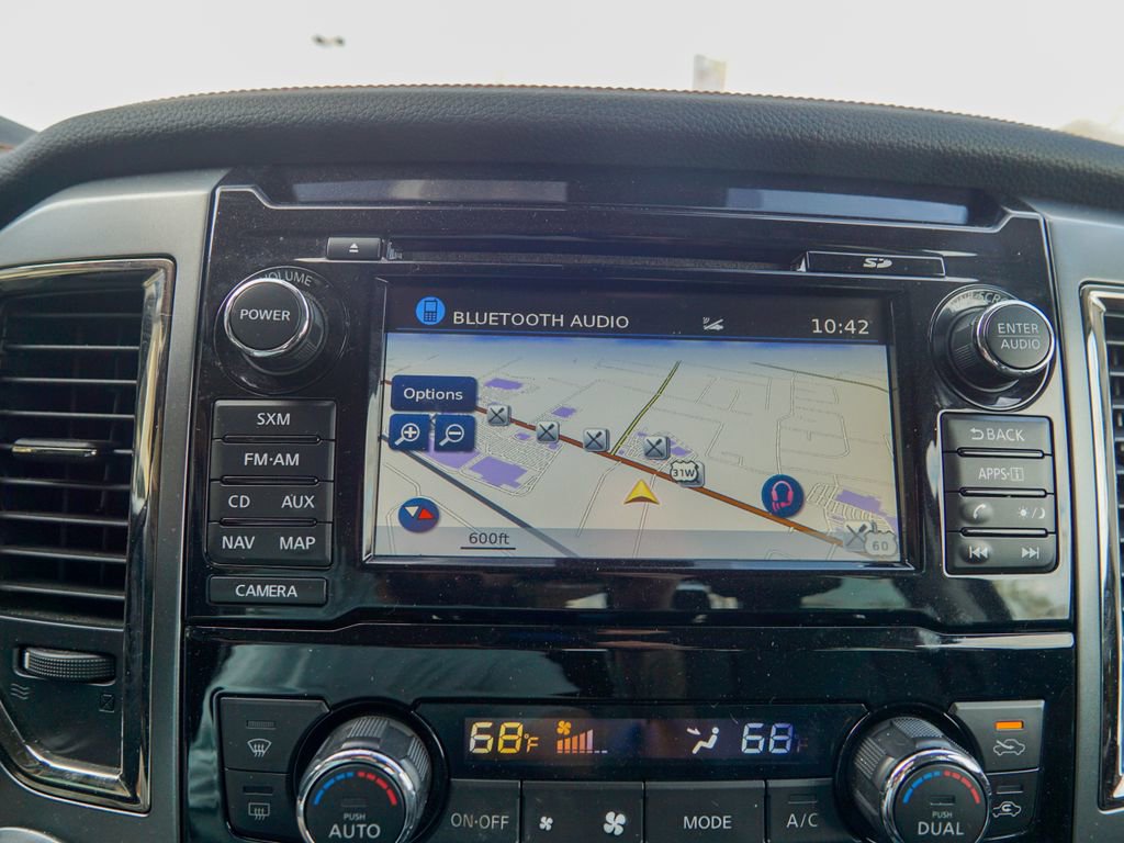 Used 2017 Nissan Titan Platinum Reserve image 25