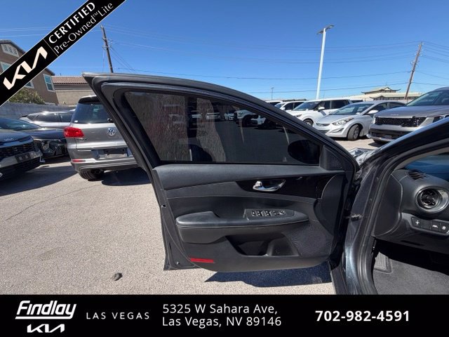 Used 2019 Kia Forte S FWD image 11