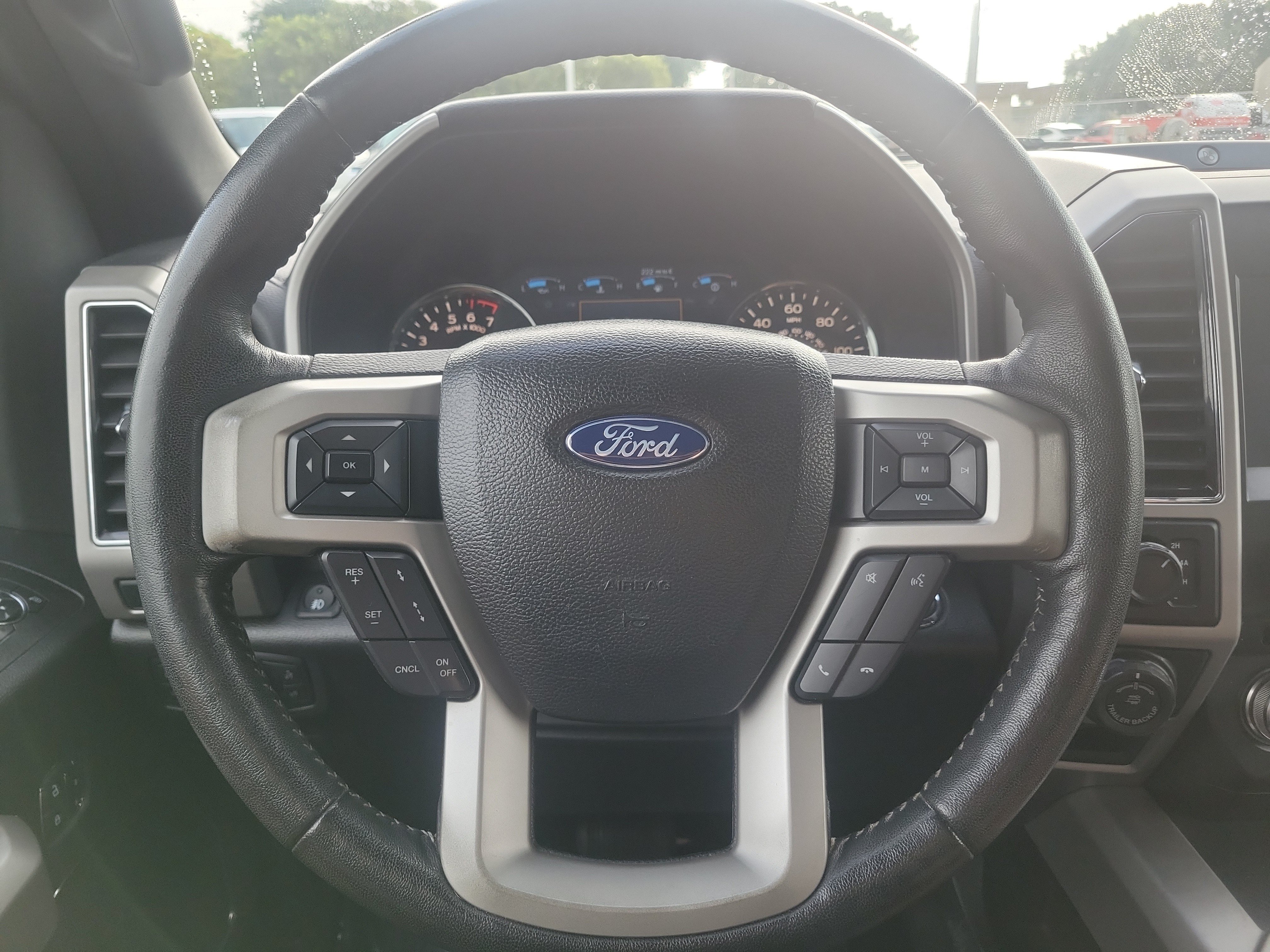 Used 2018 Ford F150 Lariat w/ Equipment Group 502A Luxury AWD/4WD image 26