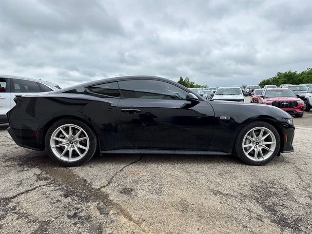 Used 2024 Ford Mustang GT Premium RWD image 5